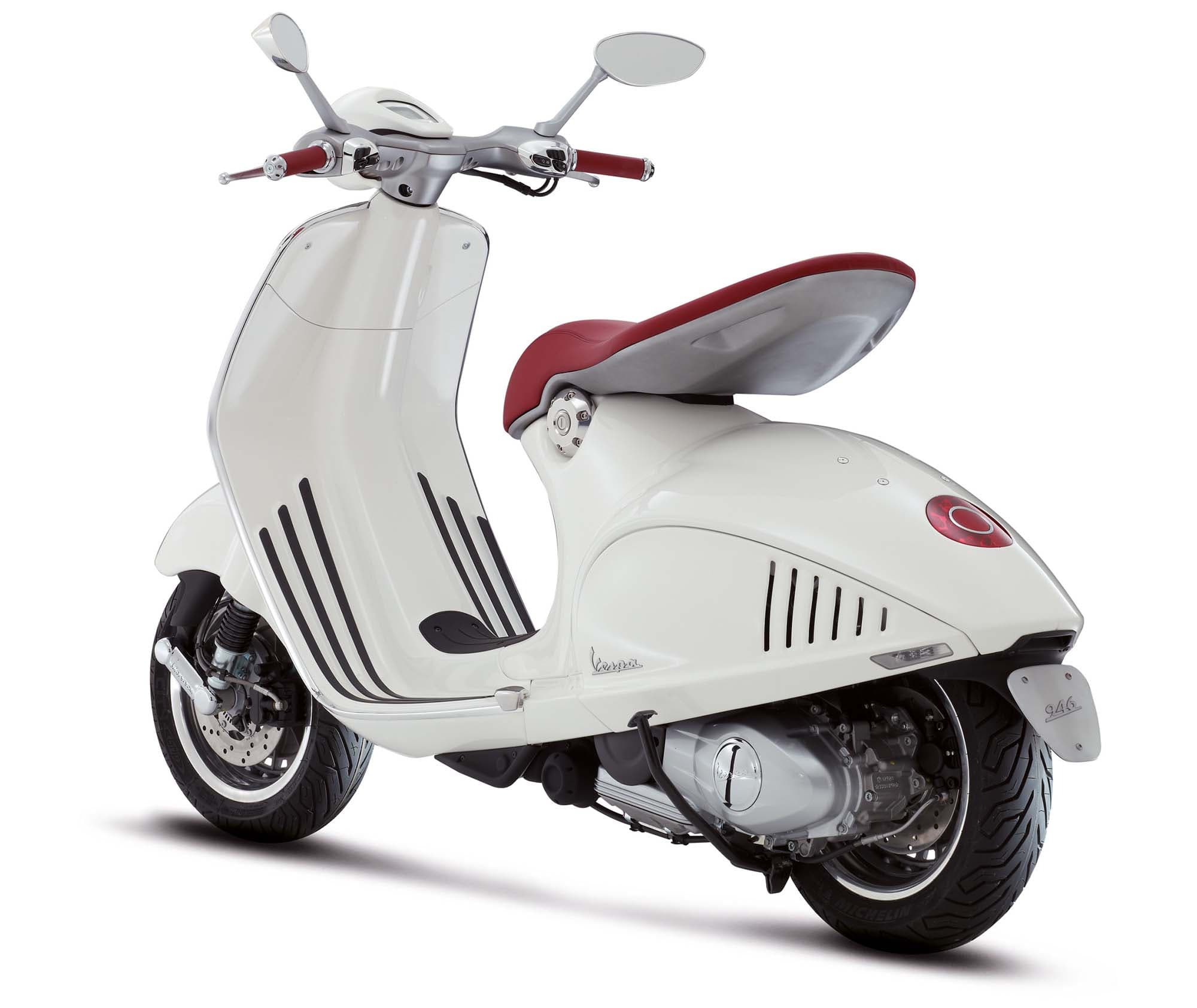 Vespa-946-Aluminum Scooter