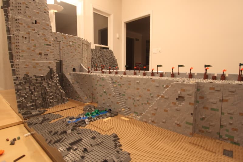 LOTR Helm's Deep LEGO 10