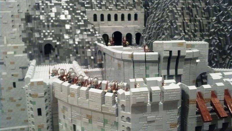 LOTR Helm's Deep LEGO 12