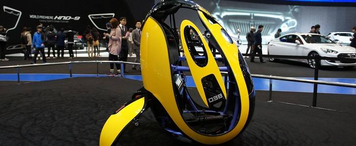 Hyundai lays a mobility egg because walking is overrated 