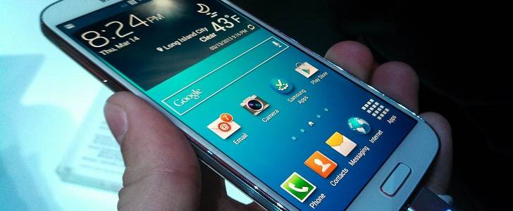 iPhone is so old (according to Samsung)