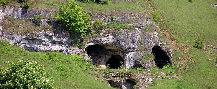 19 amazing man-caves