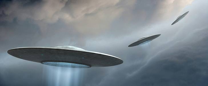UFO activity in April, 2013