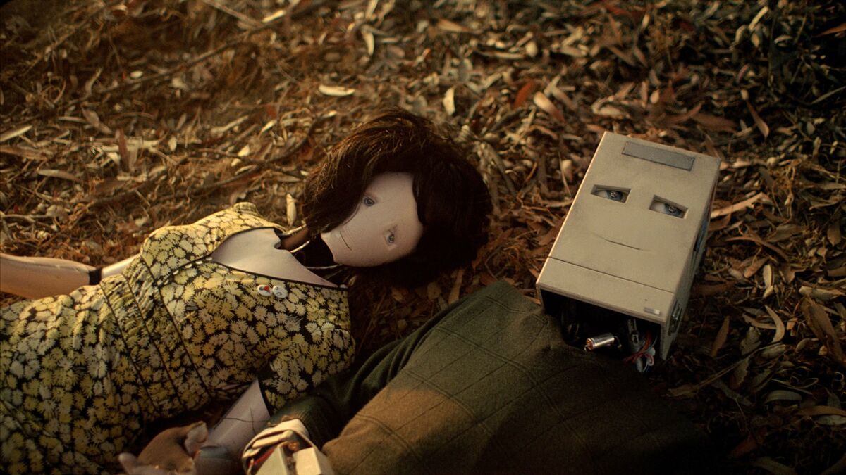 Spike Jonze Proves Robots Can Love