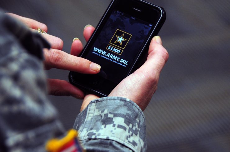 US Army Meets Apple For Mobile War Toy Talks