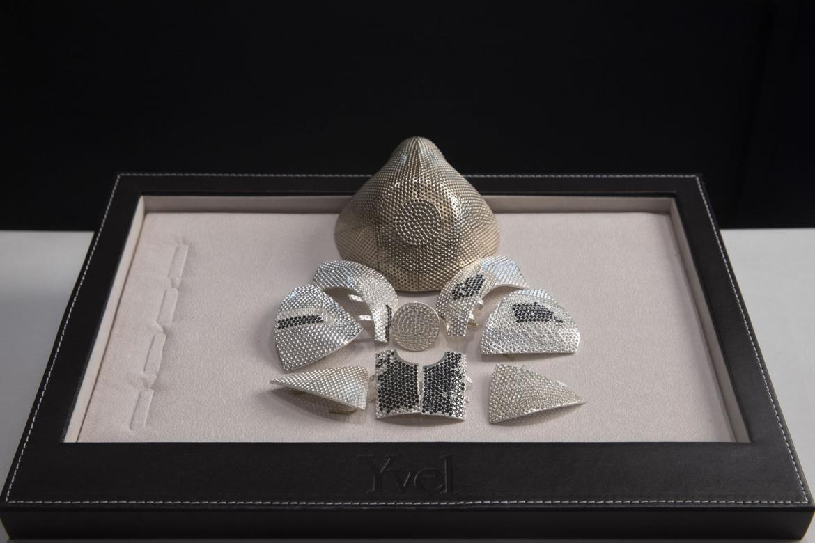Introducing the $20,000 Diamond-Covered iPad