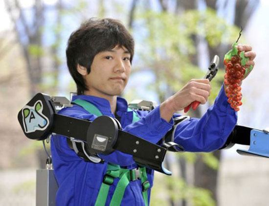 Robotic Suit Grants Superhuman Strength, Possibly Revolutionizes... Radish Farming?