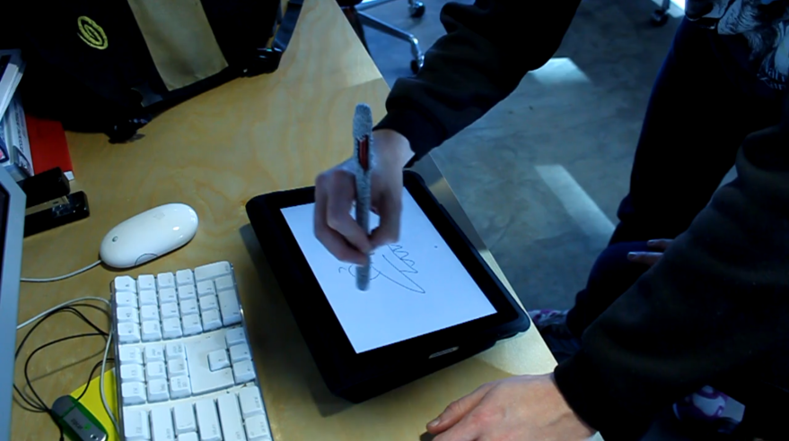 The iPad Gets A Stylus, Well, Unofficially