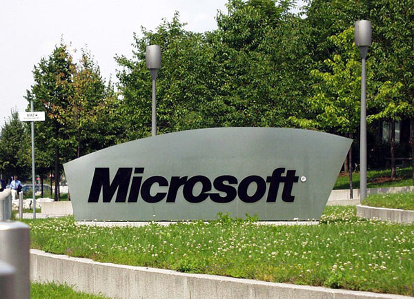 Microsoft Launches Own-Brand Smartphones April 12