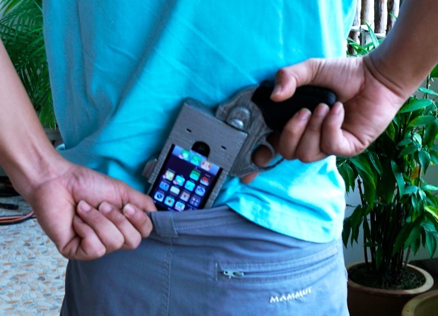 The iPhone Revolver - This Will Only End In Tears