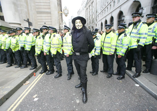 Four Ways the Web Helps Challenge Authority
