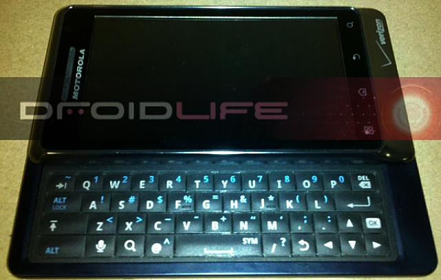 Look At The Motorola Droid 2