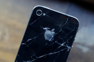 iPhone 4 Problem: The Reality Distortion Field Only Works In Person