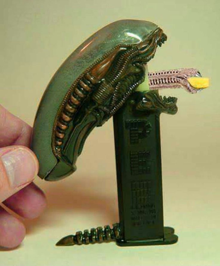 Alien Pez Dispenser Destroys Your Childhood... In the Best Way
