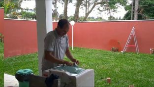 Man Vs. Washing Machine, Brick Helps