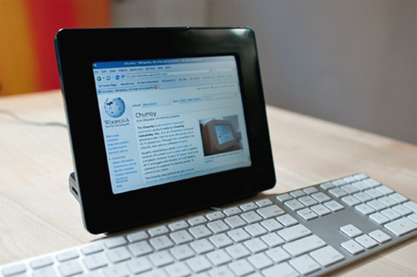 Turning A Photo Viewer Into A Tablet for $170