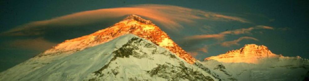 Mount Everest Gets 3G Broadband Service