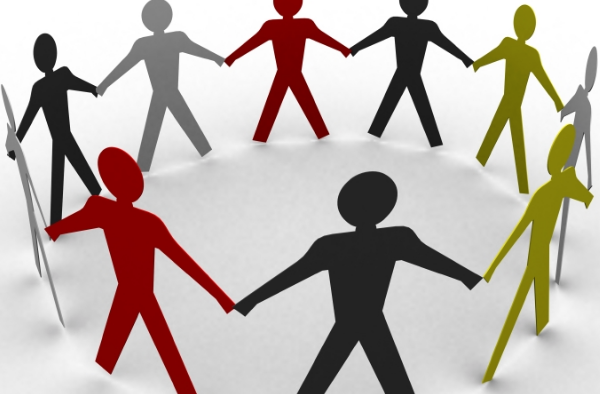 The Big Questions 7 Social Media Sites Must Answer in 2011 7 social_media_circle-2