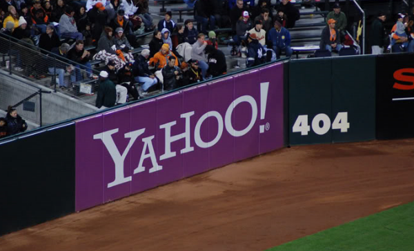 Why Yahoo Sucks at Social When They Should Have Led the Charge 4 yahoo_fail-2