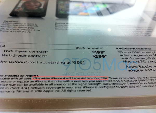 In Case You're Still Waiting For a White iPhone: Keep Waiting