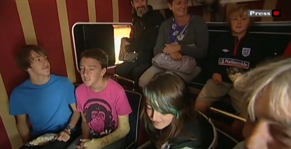 smallest_solar_powered_cinema