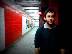 Head of Flickr Bails: Another Reason Why Facebook Should Buy Them