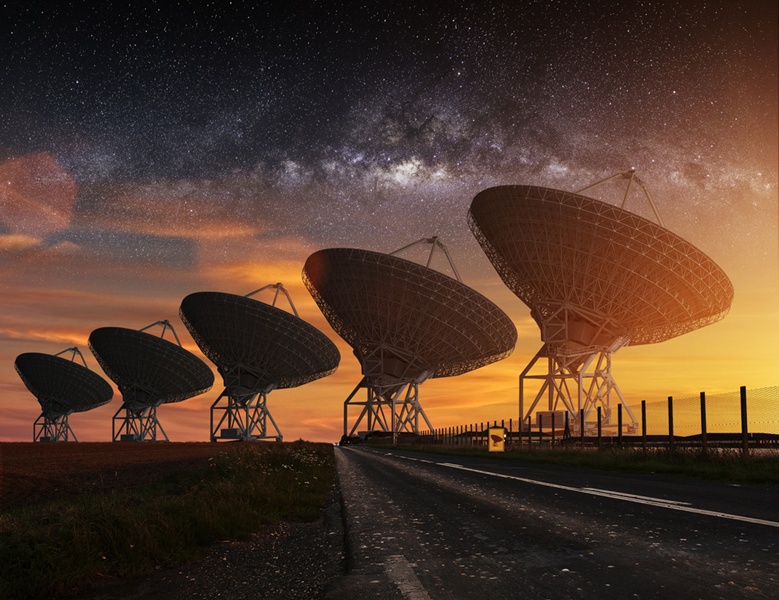 ET