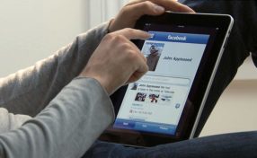 Facebook iPad app prepares for launch