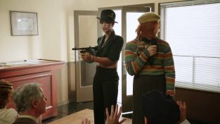 YouTube allows their logo to be removed, adds HD preview image