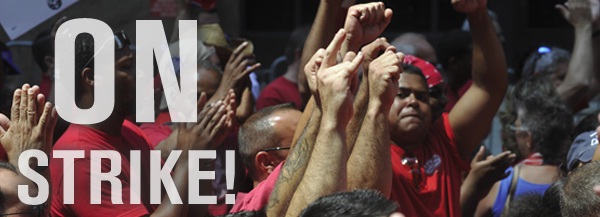 Verizon Strike: 45,000 union workers take battle to the streets 2 cwa-strike-2