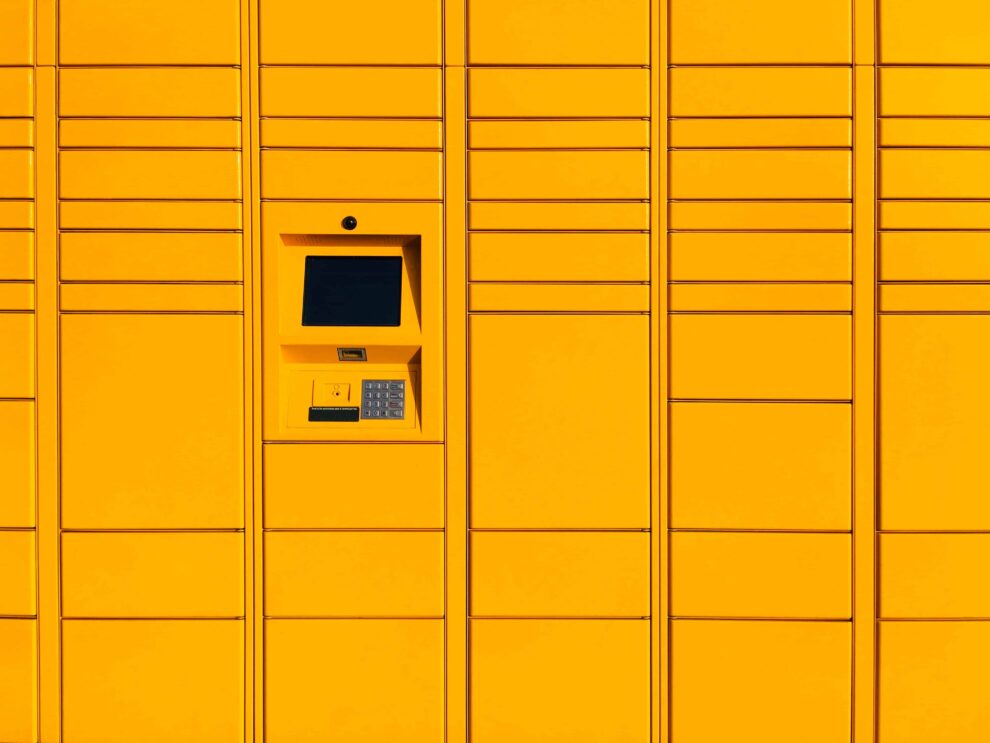 Amazon Lockers at 7-Eleven