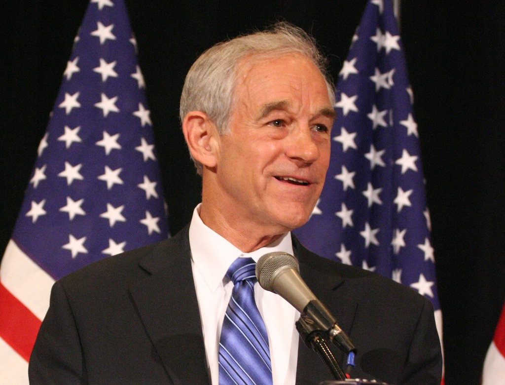 What Gingrich, Santorum, and Romney should learn from Paul (and Obama) about the internet
