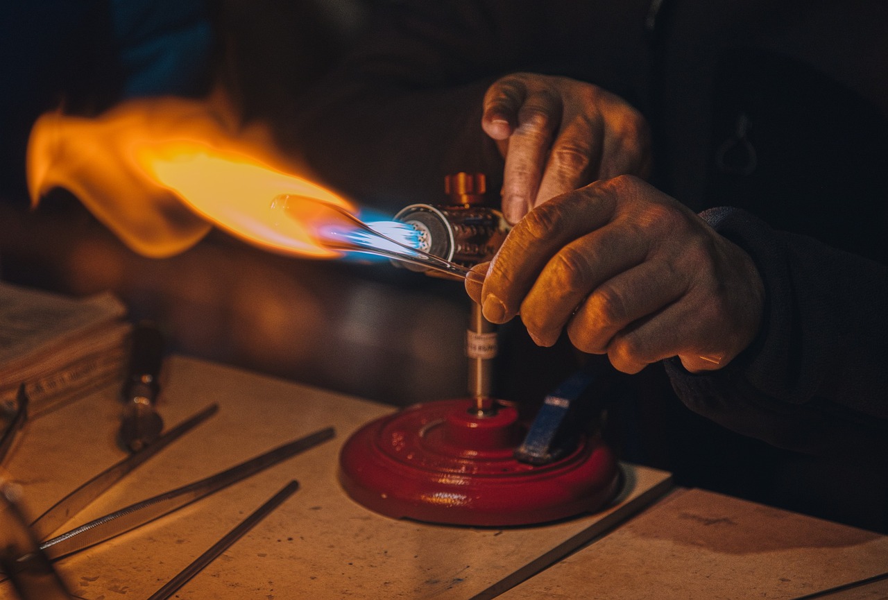 Super insulated foam torched in man's hand (right before he eats it)
