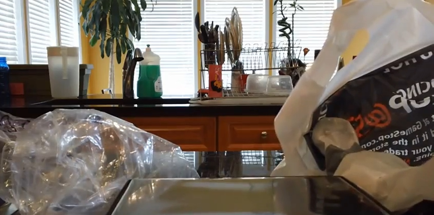 Everybody's unboxing the Nexus 7 and lovin' it