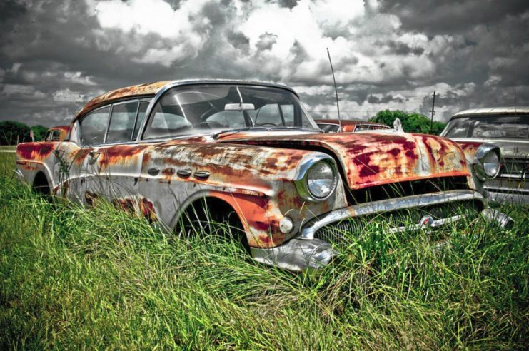 10 awesome photographs of abandoned automobiles