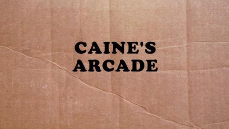 A 9-year old creates an Arcade made of boxes