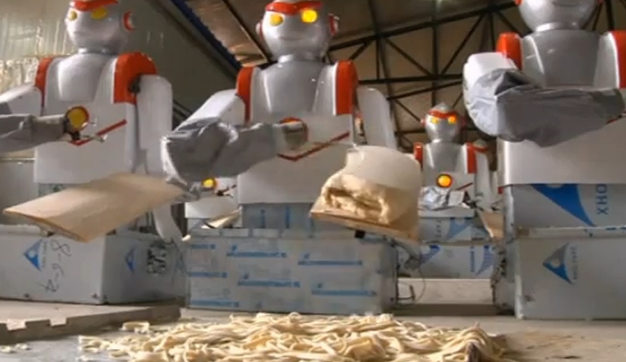 Robot Noodle Slicer