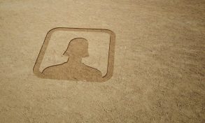 Twitter bans GIF avatars