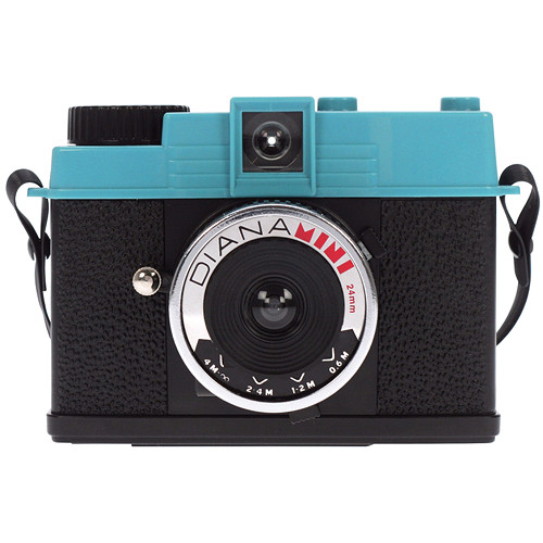 The Diana camera: Was it the original three-dimensional Instagram?