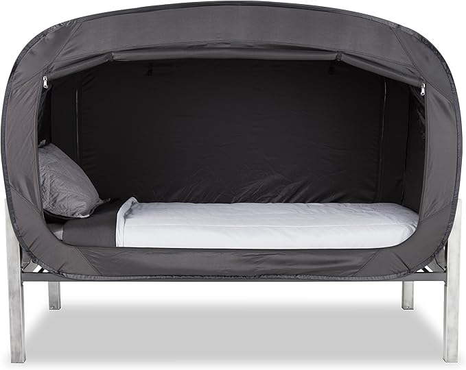Double sided zipper tent