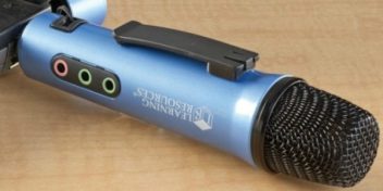 Easi-Speak PRO USB recorder simplifies chatting online