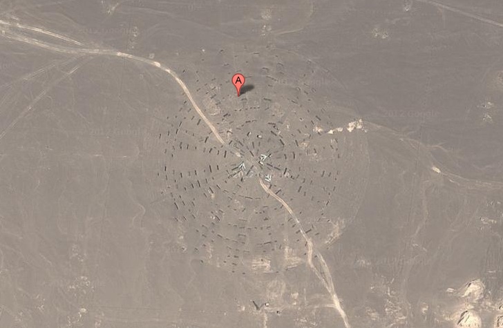 Strange designs in China are optometry charts for spy planes 2 chinese-round-optometry-chart-2