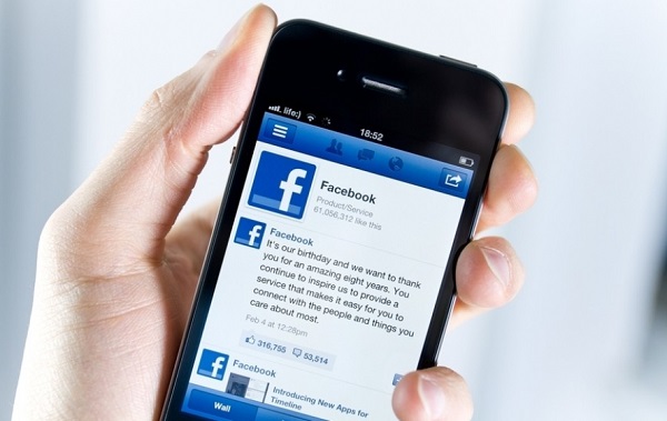 Facebook is getting into new smartphones whether you want it or not