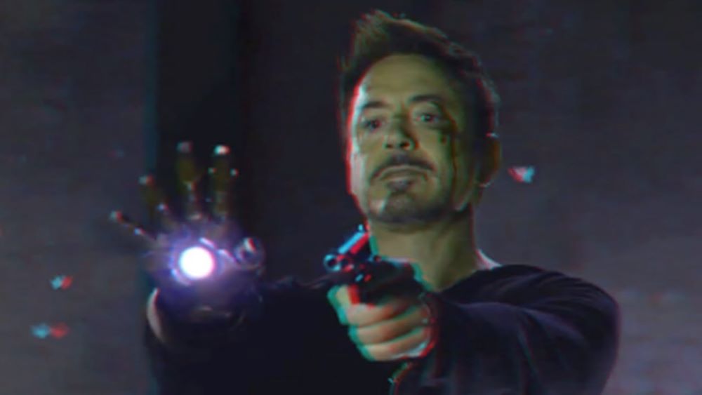 Tony Stark is absolutely grumpy about the new Iron Man 3 trailer 8 glove-and-gun-together-take-his-grumpiness-up-a-notch-2