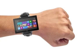 Microsoft may follow Apple, Samsung into the smartwatch arena