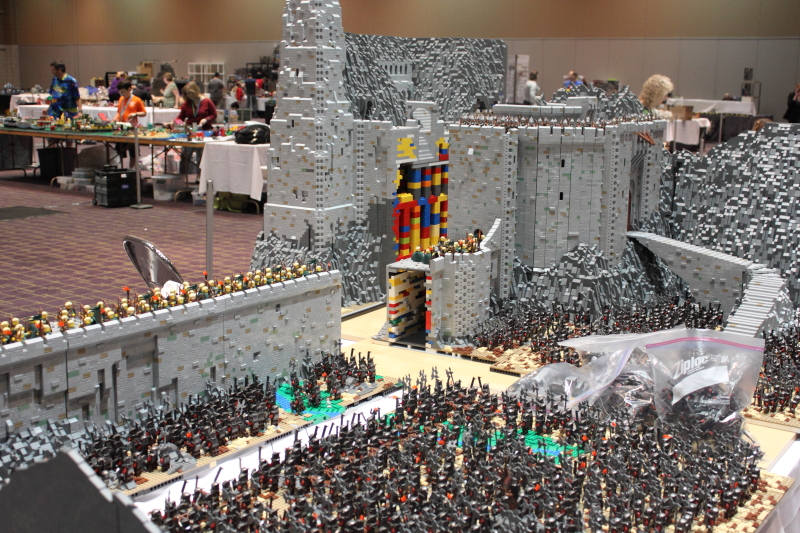 The most epic Helm's Deep LEGO recreation you'll see in this lifetime