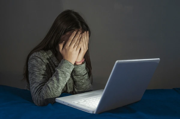 #Infographic: Cyberbullying