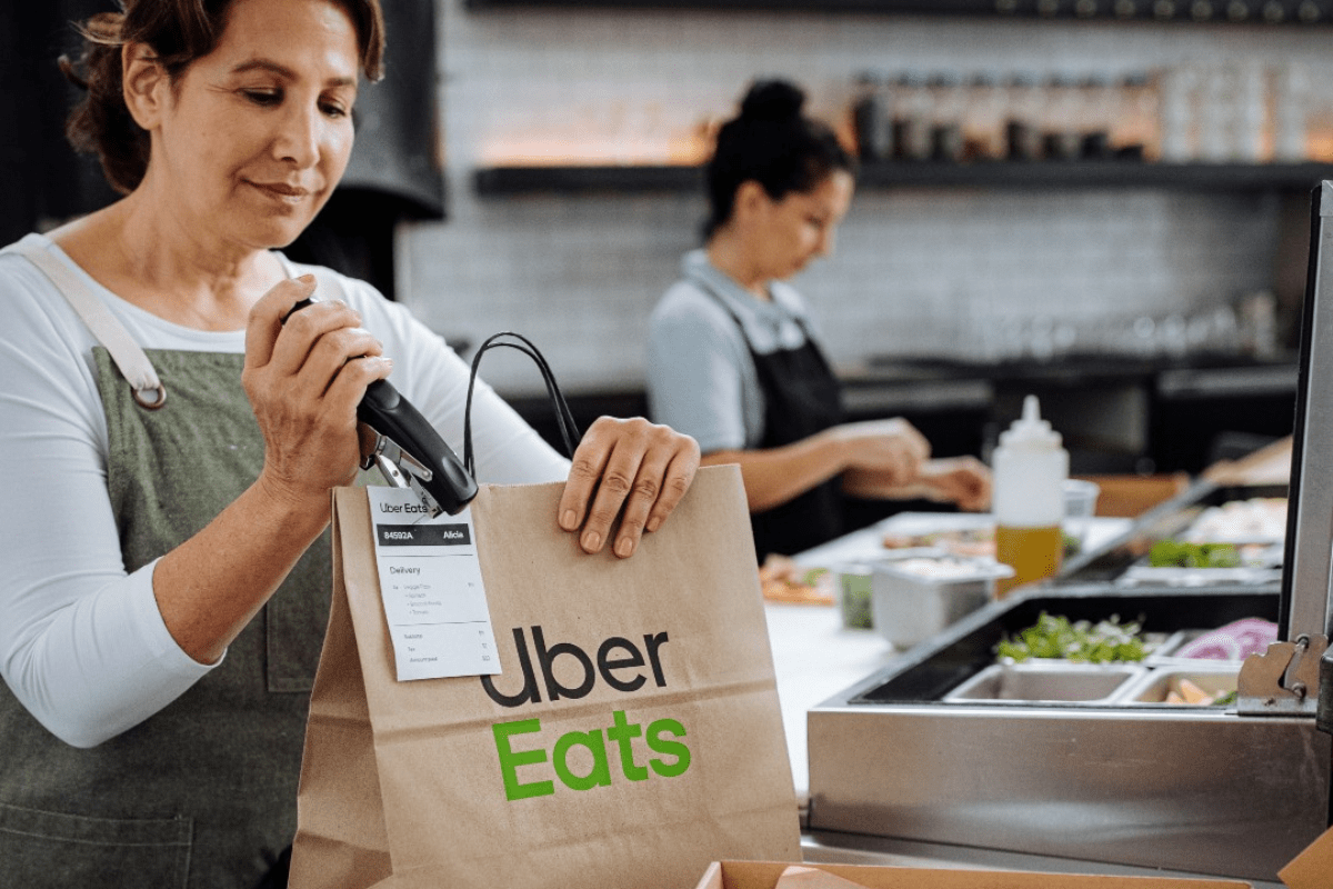 Business Owners: Enjoy The Benefits of Uber Eats for Merchants With 0% Commission On Orders For The First 30 Days!* - Houston Food Finder