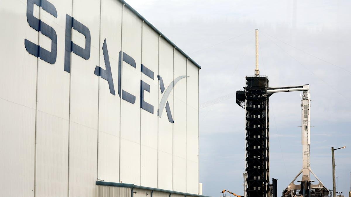 SpaceX is Preparing for a 2026 Initial Public Offering that is Expected to Generate Over $25 Billion 1 image 18