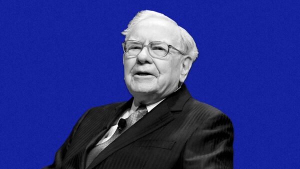 Warren Buffett Was Mocked for Holding Cash — Now He’s Sitting on $373 Billion and the Market Proved Him Right